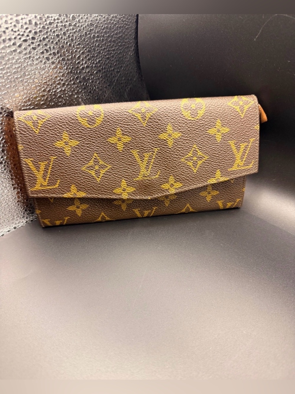 Louis Vuitton Vintage Monogram Long Wallet | Authenticated with COA